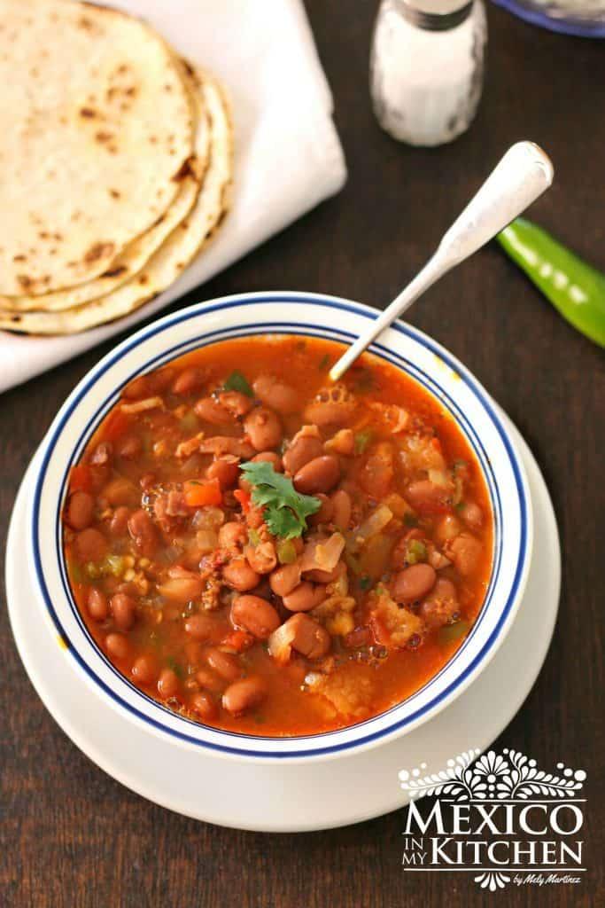 Cómo hacer Frijoles Charros o Frijoles a la