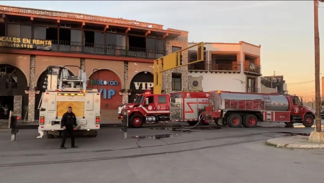 Controlan fuego en bar de la zona Pronaf; no hay heridos