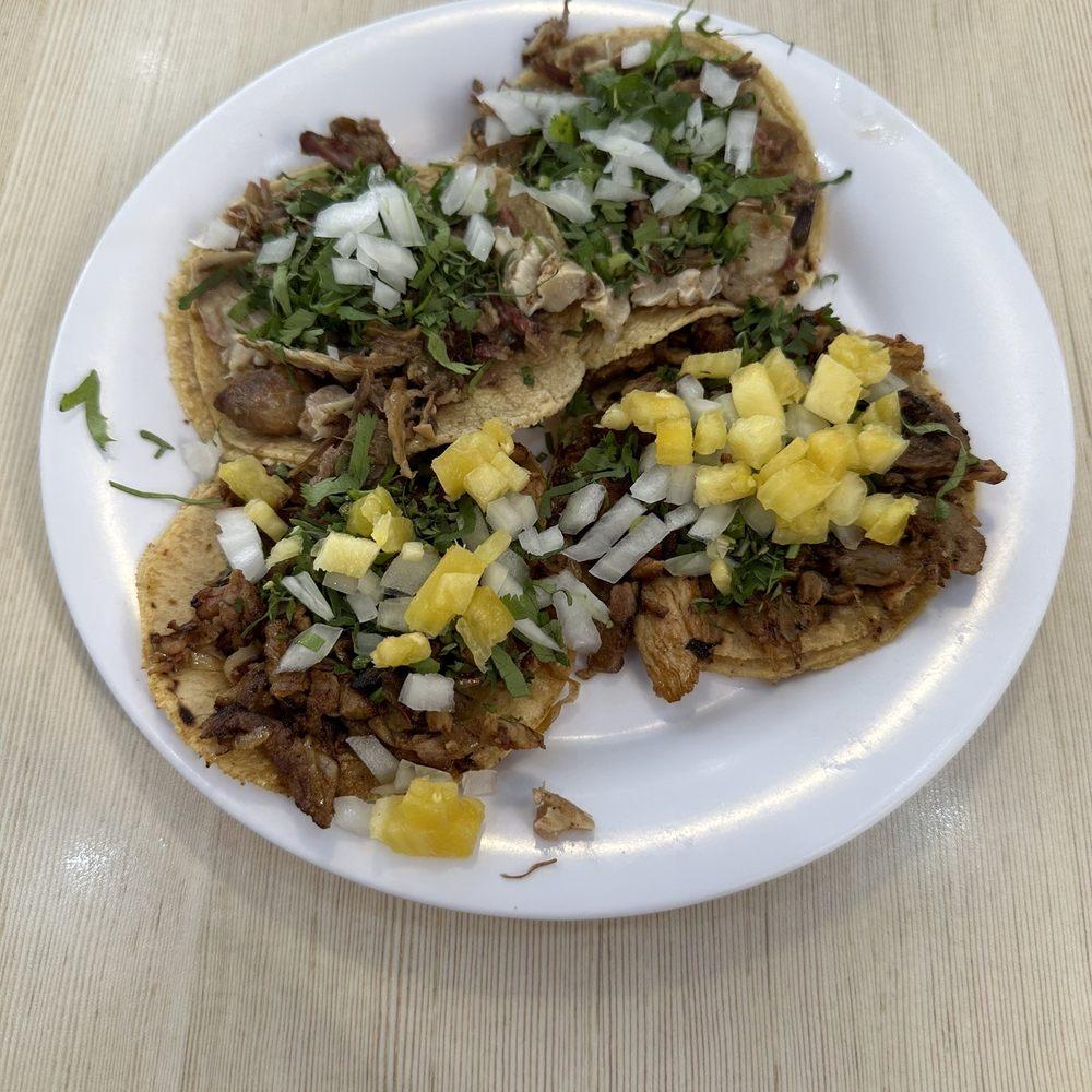 Taquería Tlaquepaque — foto 2