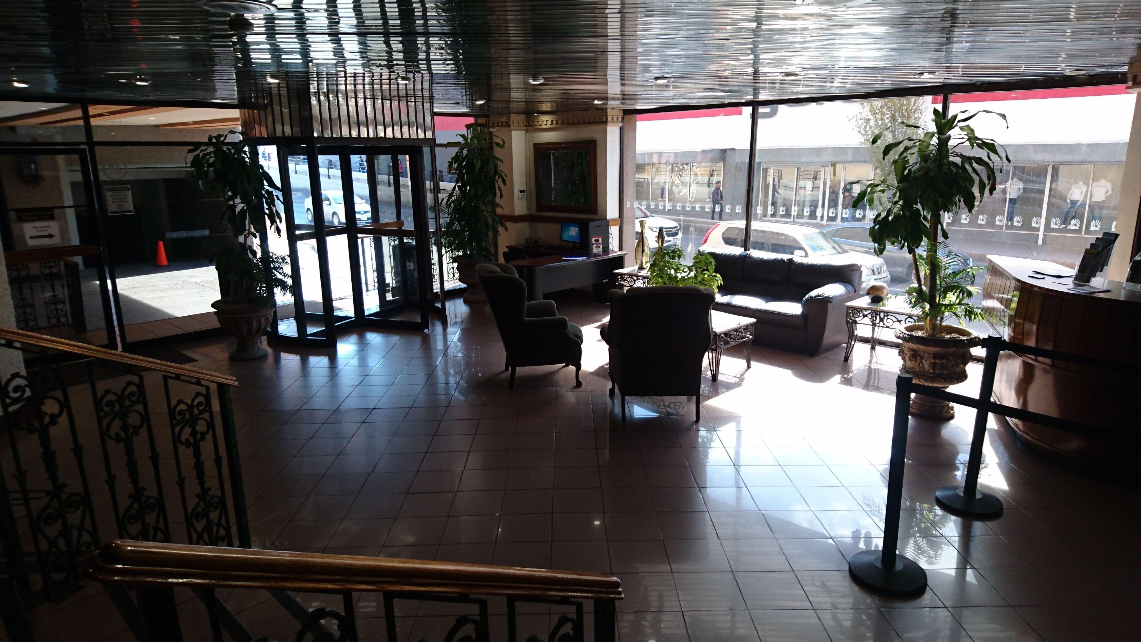 Restaurants Near Cathedral of Chihuahua — foto 3